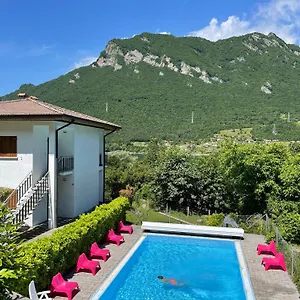 Appartement Vacanze, Crone